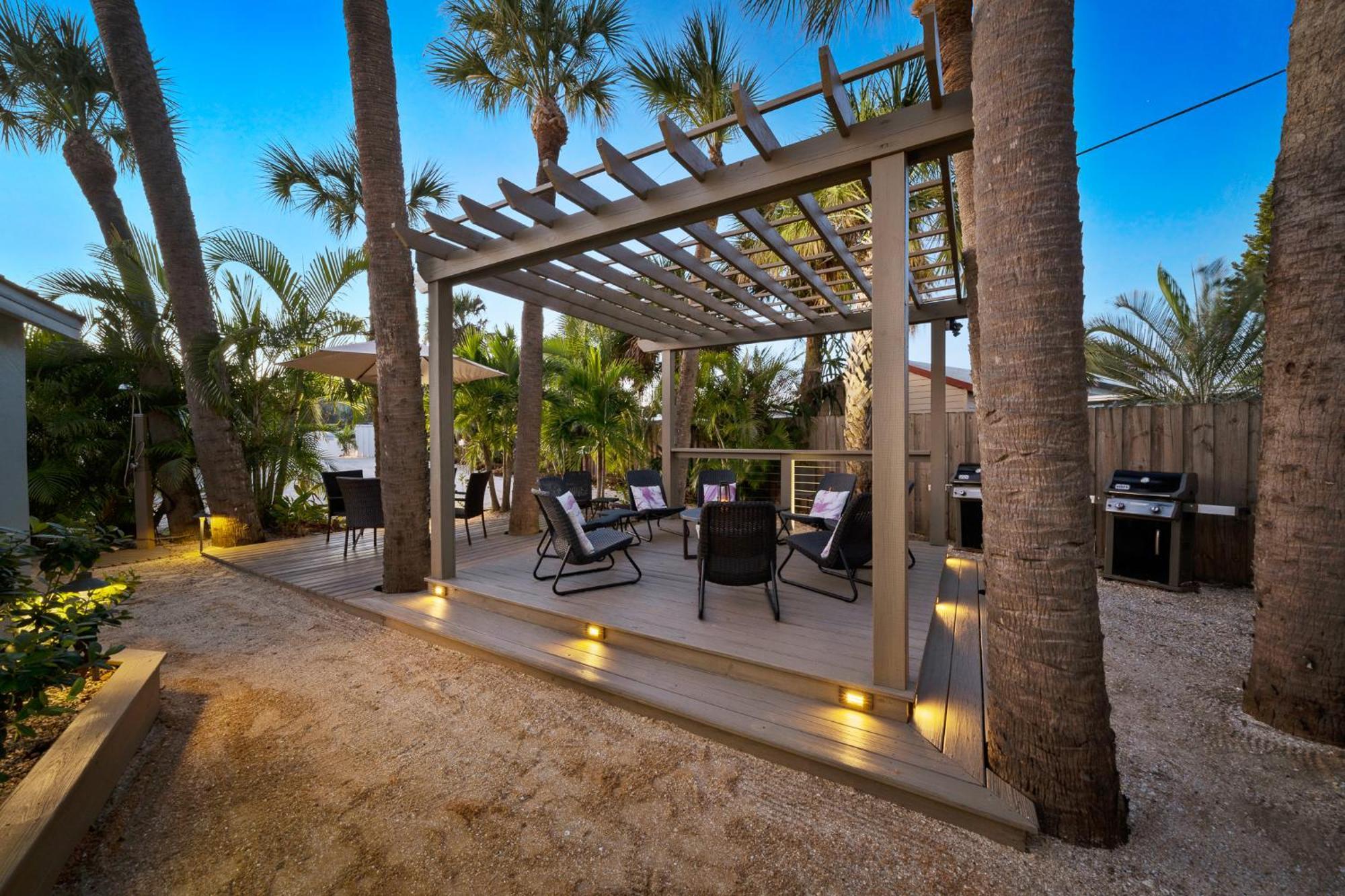 Wonderful Place Wprivate Patio Next To The Beach Cocoa Beach Exterior photo