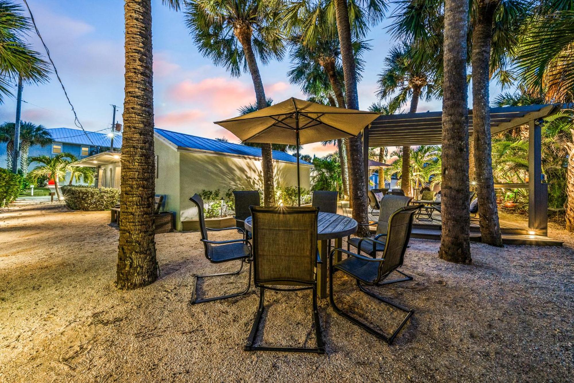 Wonderful Place Wprivate Patio Next To The Beach Cocoa Beach Exterior photo