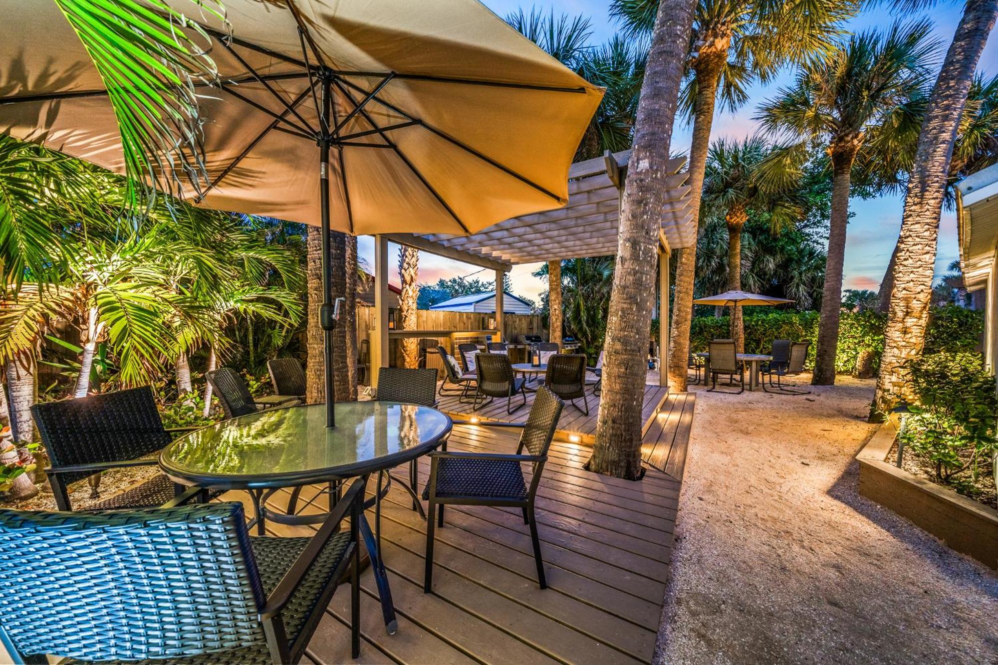 Wonderful Place Wprivate Patio Next To The Beach Cocoa Beach Exterior photo
